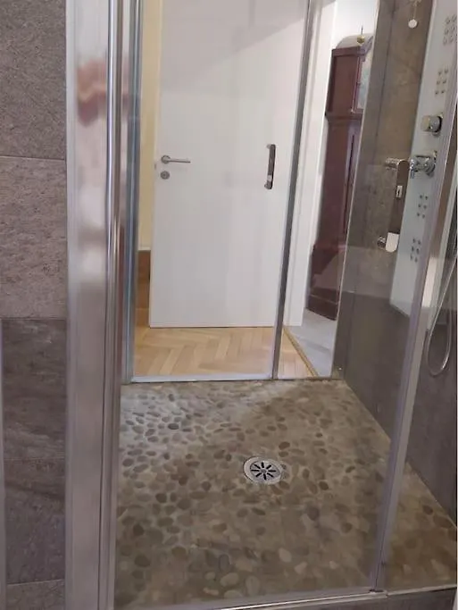 Monte Nero Apartment Milan 0*,